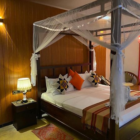 Old Frankland Kandy Luxury Boutique Hotel Exterior photo